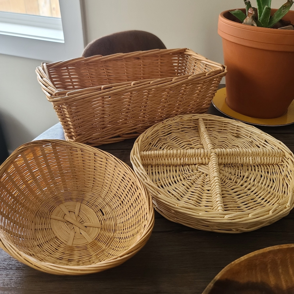 Vintage basket bundle